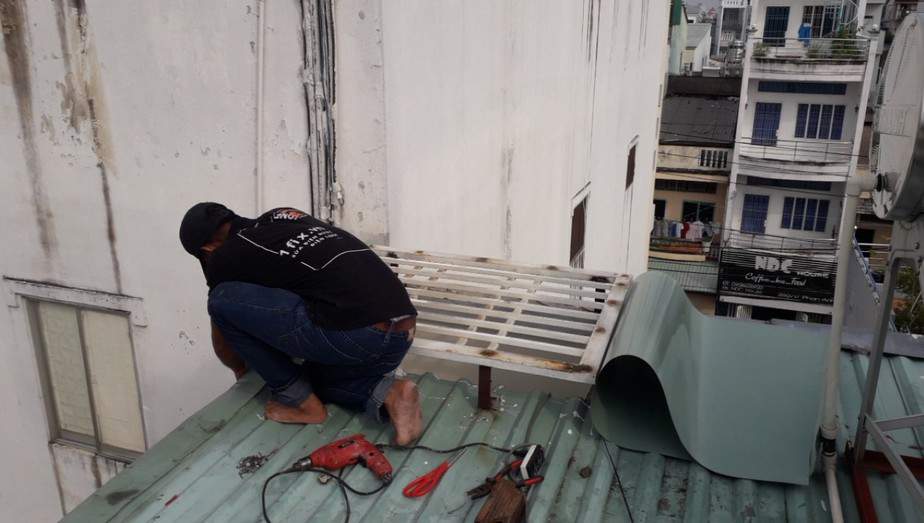 Thợ chống dột mái tôn giá rẻ tại Bình Dương